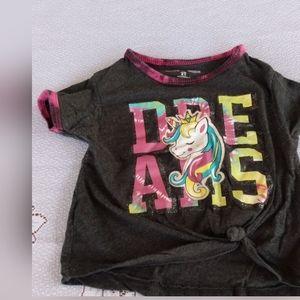 Just 2 Cute T-shirt Top Girls Size 2T Unicorn Picture